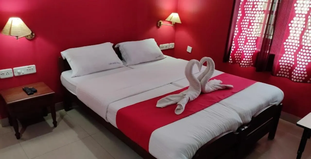 Alappuzha Ayurgreenie Ayurvedic Wellness Village בית אירוח