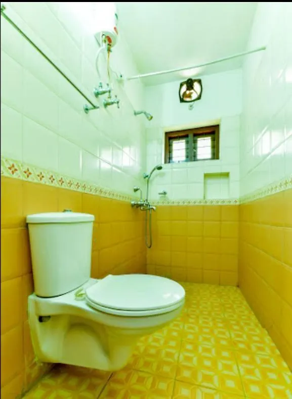Alappuzha Ayurgreenie Ayurvedic Wellness Village בית אירוח
