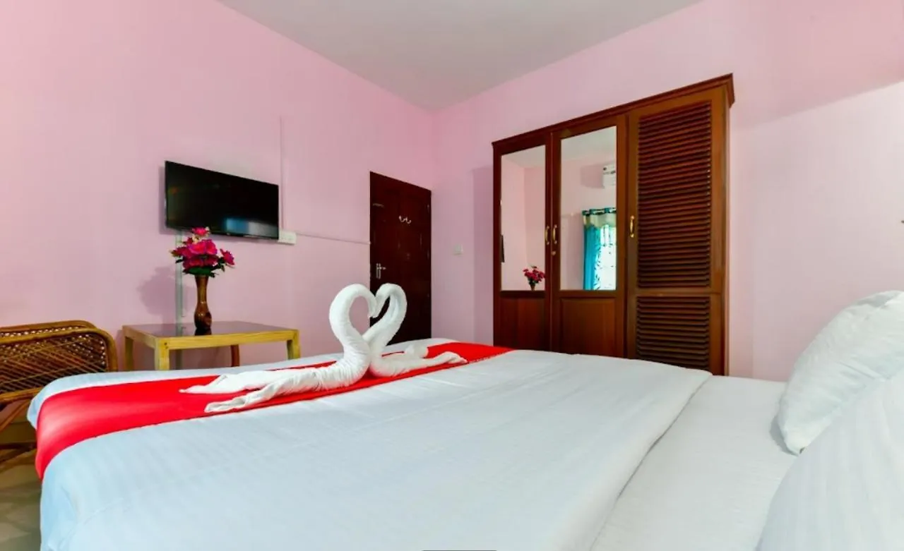 בית אירוח Alappuzha Ayurgreenie Ayurvedic Wellness Village
